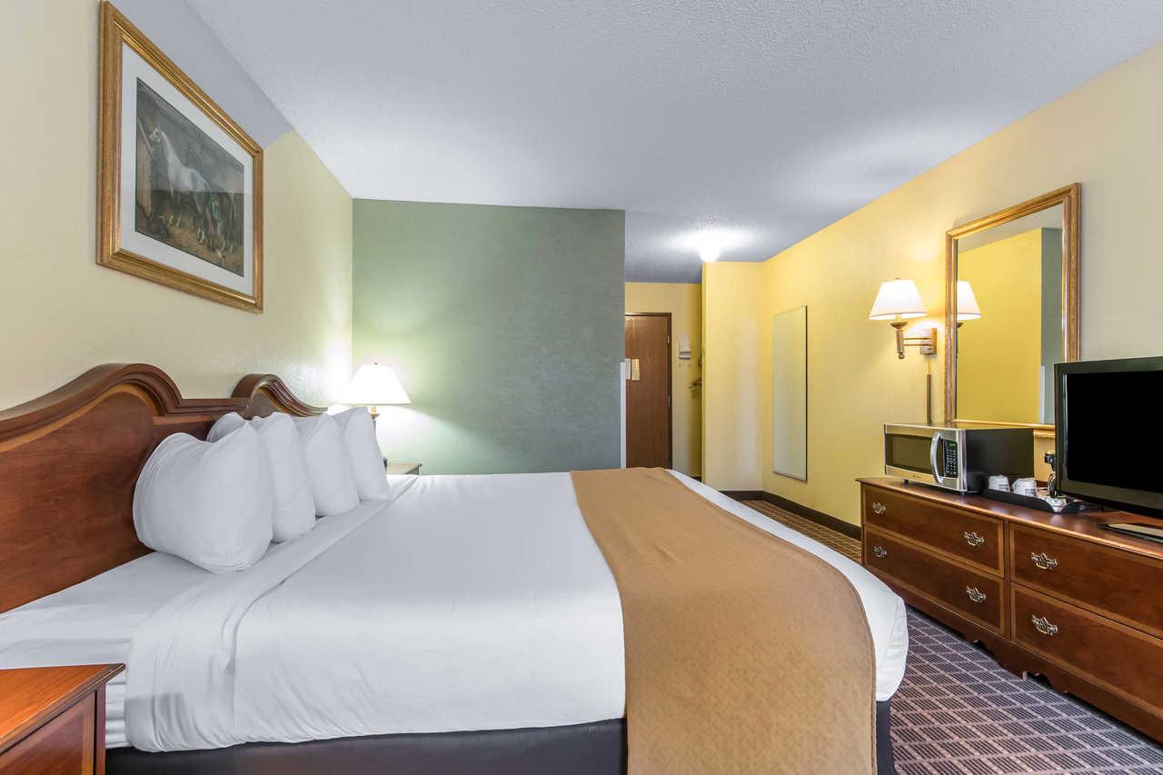 Quality Inn Danville Exterior photo