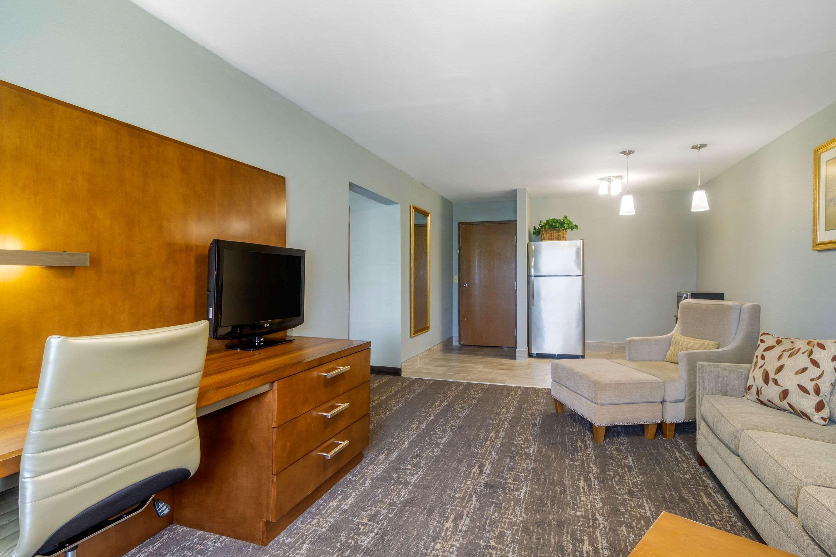 Quality Inn Danville Exterior photo