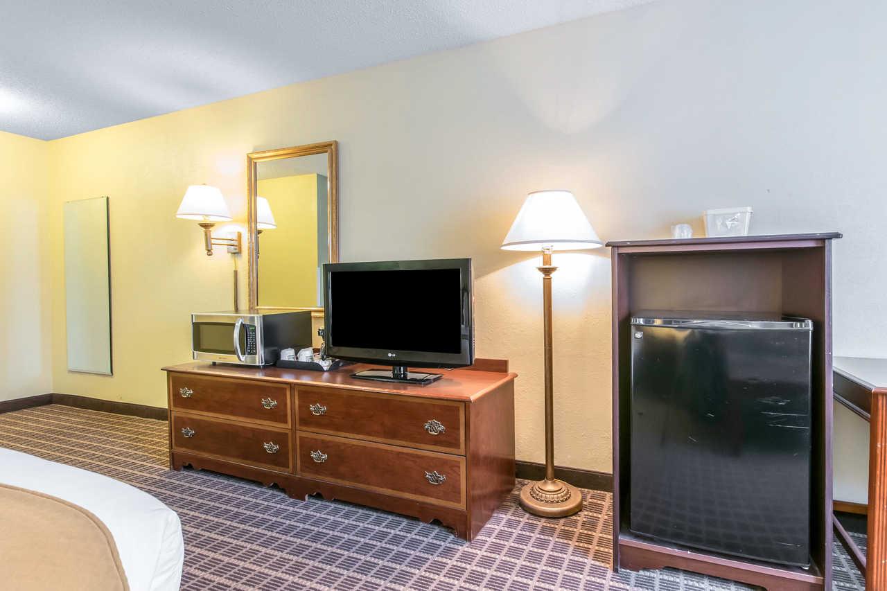 Quality Inn Danville Exterior photo