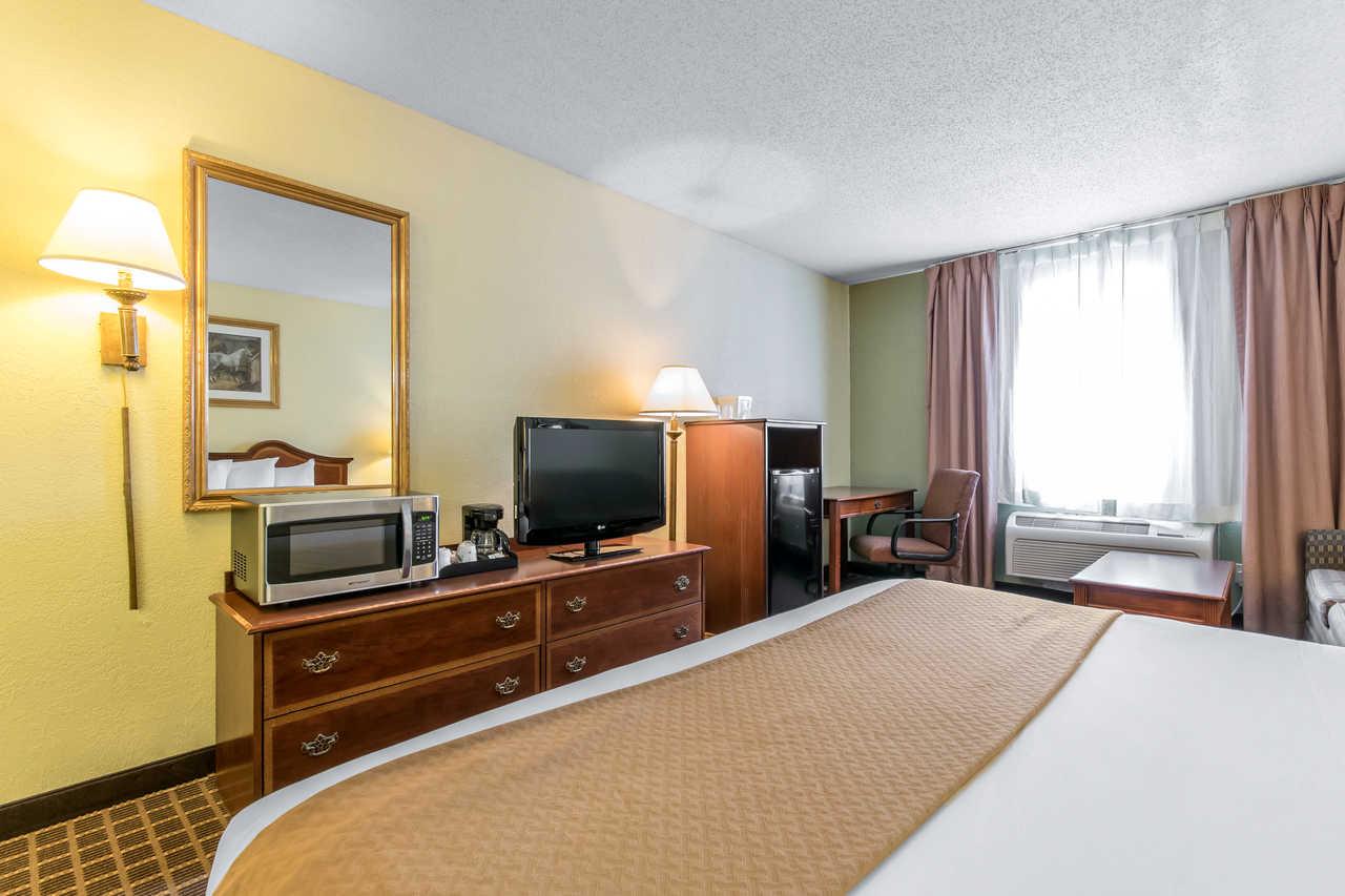 Quality Inn Danville Exterior photo